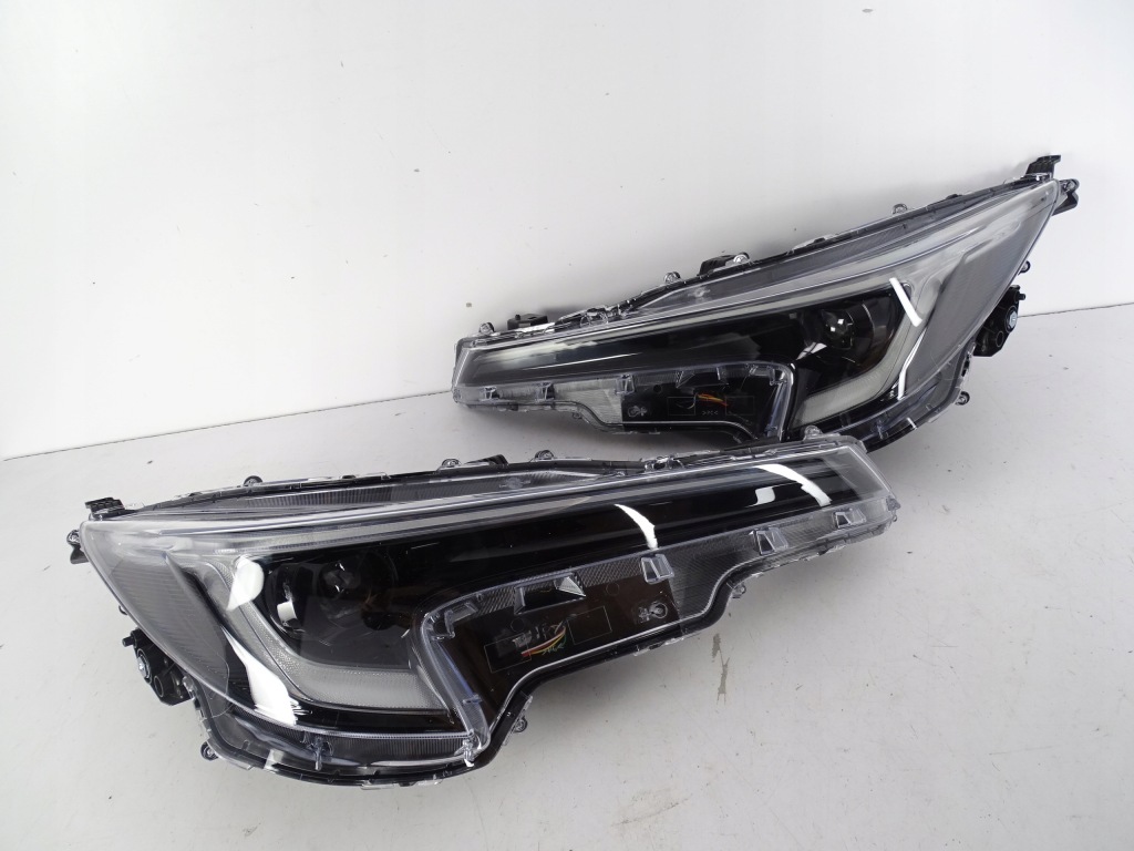 Купить Фара передняя правый  toyota corolla e21 рестайлинг  full