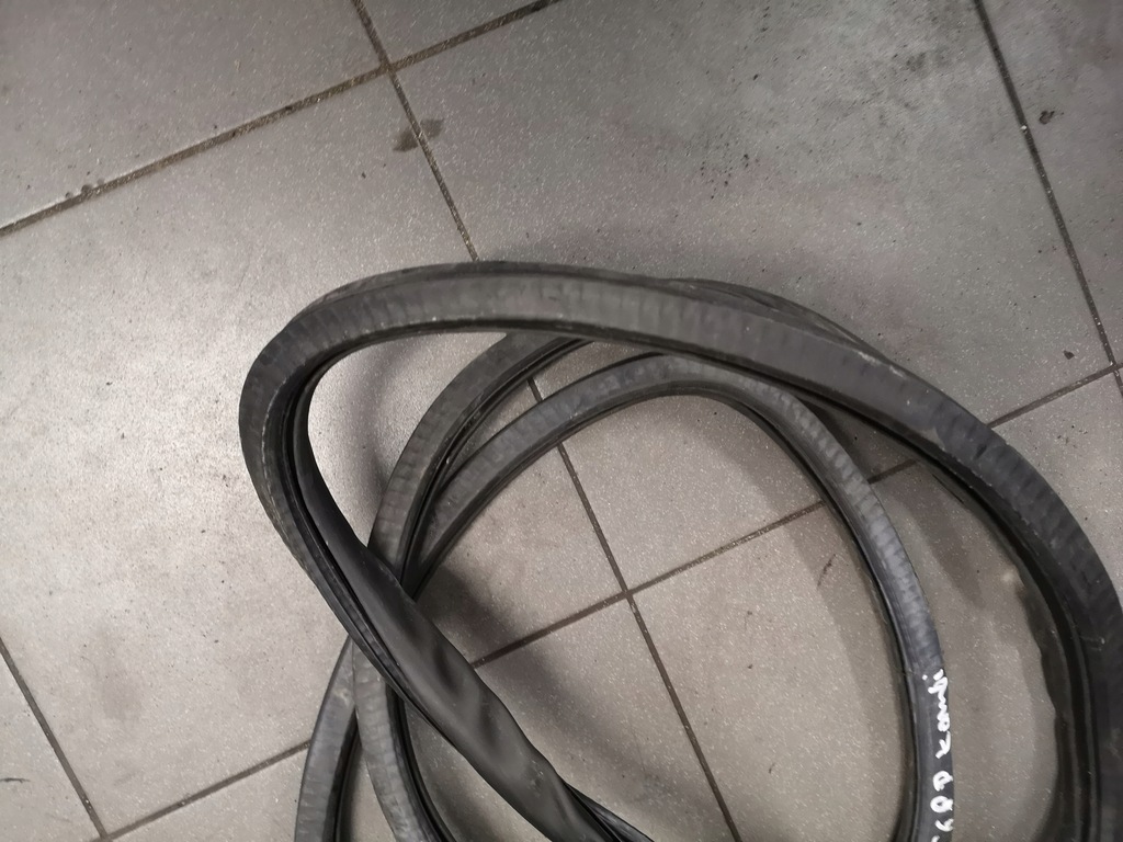 фото №7, Прокладка двері правий перед кузовна audi a6 c6