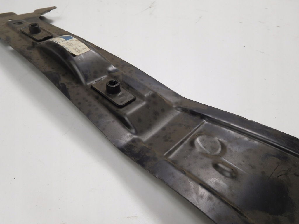 Лист внутрішня стійка середнього права ford escort/orion 90/92 6874325 Недорого