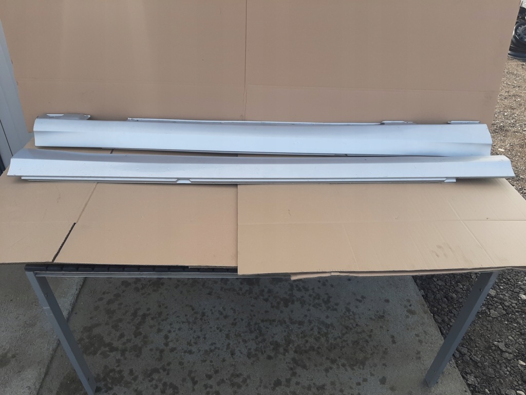 фото №1, Mercedes c-klasa w204 молдинг поріг поріг комплект