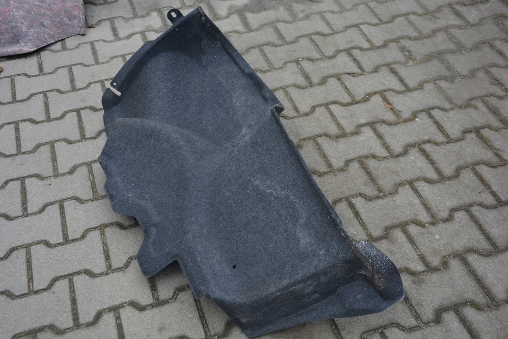 фото №4, Оббивка обшивка багажника правий mazda 6 gj sedan