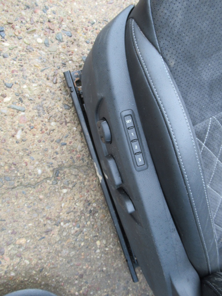 фото №8, Skoda superb iii lift sportline kombi сидіння підігрів alcantara заднє сидіння обшивки