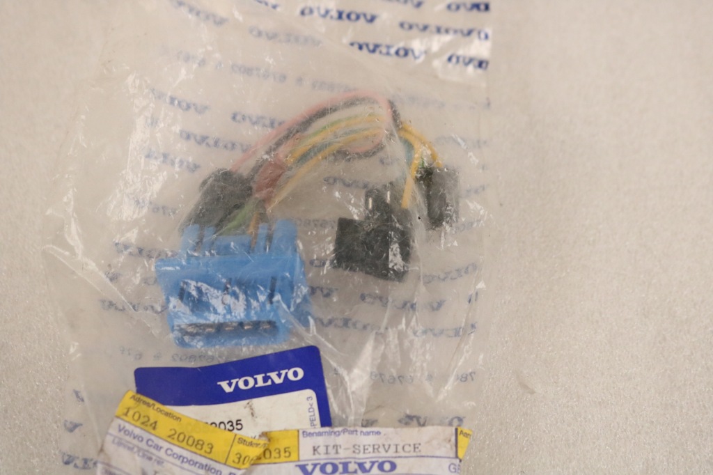 фото №1, Volvo s40 v40 джгут лампи 30652035