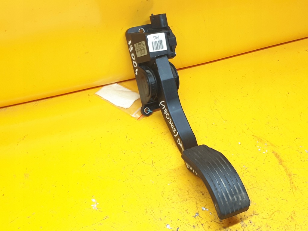 фото №1, Потенціометр газу hyundai matrix 01-05r 0281002544