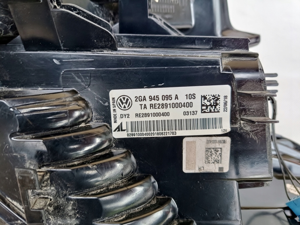 фото №3, Лампа левый задняя левая задняя vw t-roc led ga945095a