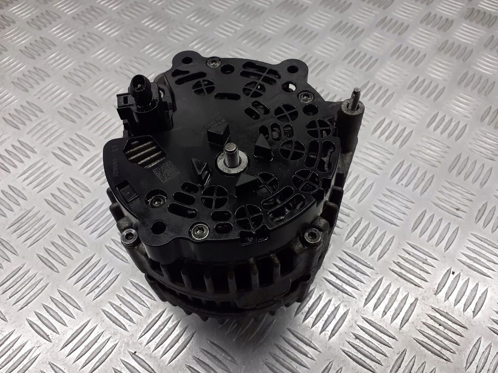 фото №1, Генератор audi a6 c6 2.5 tdi 03g903016l