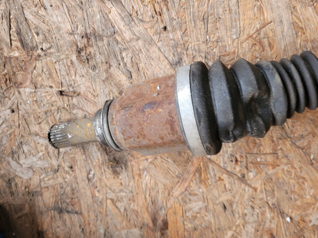 фото №4, Привідний вал права довга dacia sandero ii stepway 0.9 tce