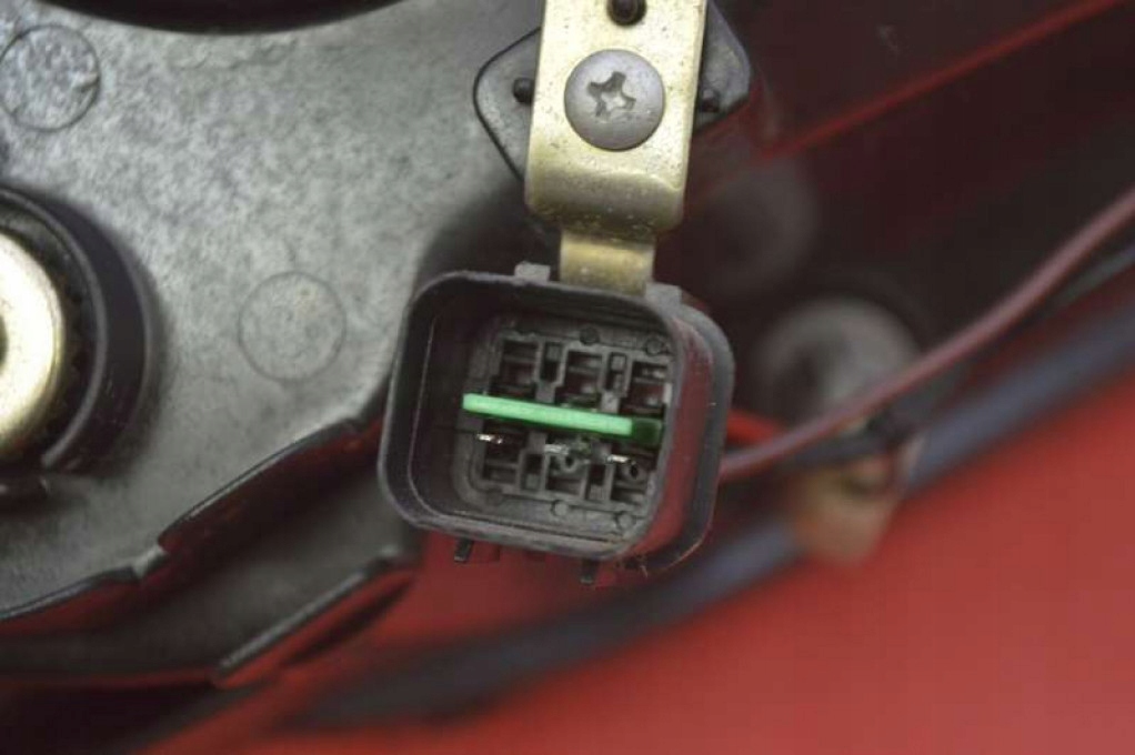 фото №7, Фара левый лампа перед mitsubishi outlander 1 i 03-06