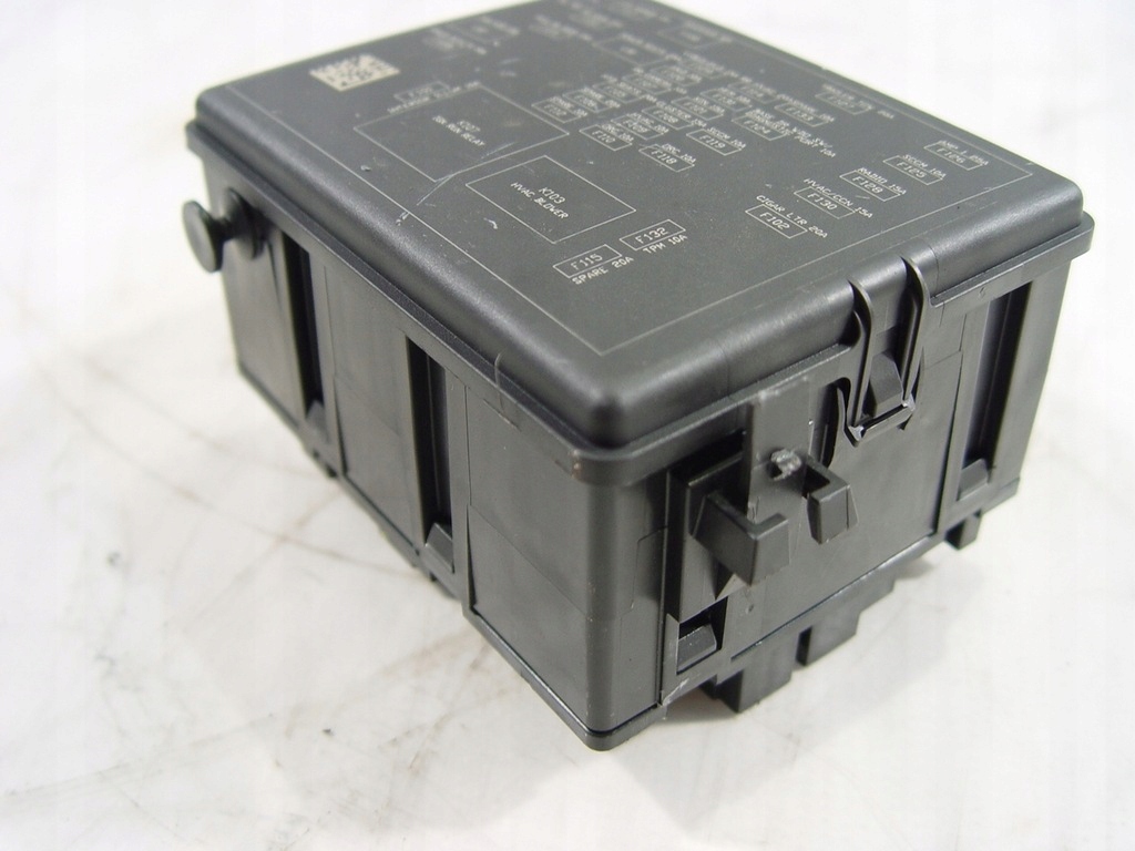 фото №3, Journey freemont 11 коробка корпус предохранителей