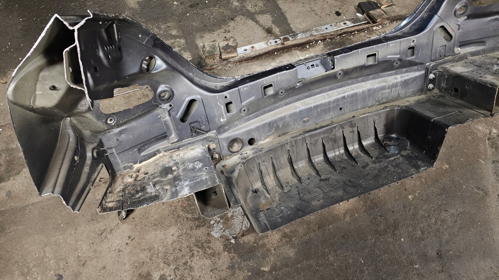 Ремінь задній задній балка панель фари правий лівий mercedes w205 sedan Недорого