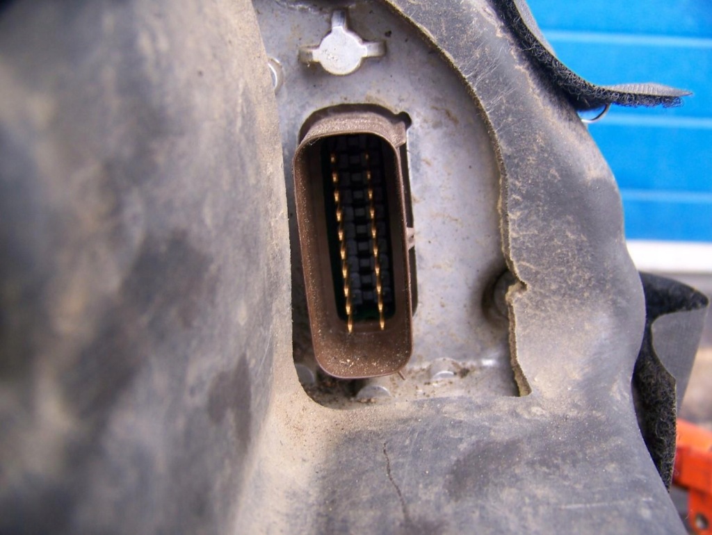 Купити Tesla s p85d awd двигун електричний 1035300-00-e