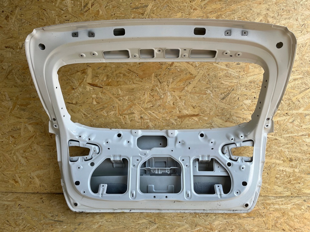 фото №14, Hyundai i30 i-30 iii 3 17- kombi крышка багажника задняя задняя