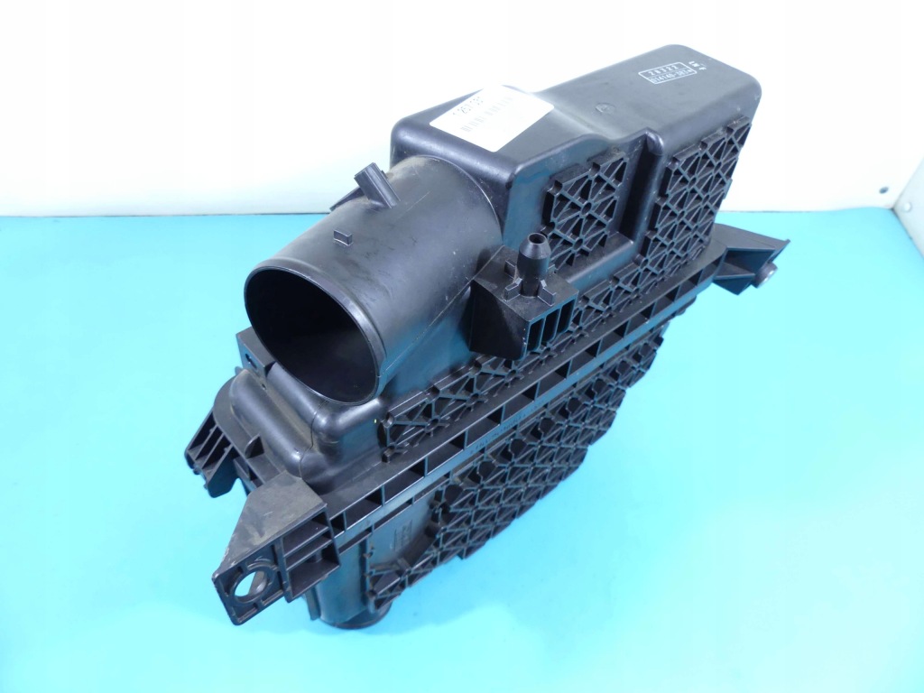 Купити Корпус фільтра повітря toyota estima iii 2.4