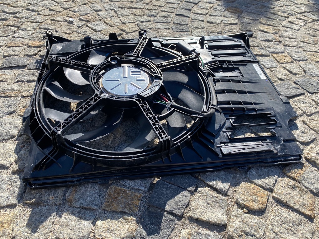 фото №11, Bmw x1 u11 вентилятор радіатора корпус 365870074 5a078c9-05 оригінал