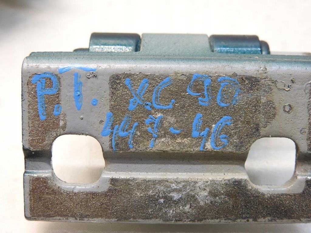 фото №5, Петли дверь правый задняя 447-46 volvo xc90 i