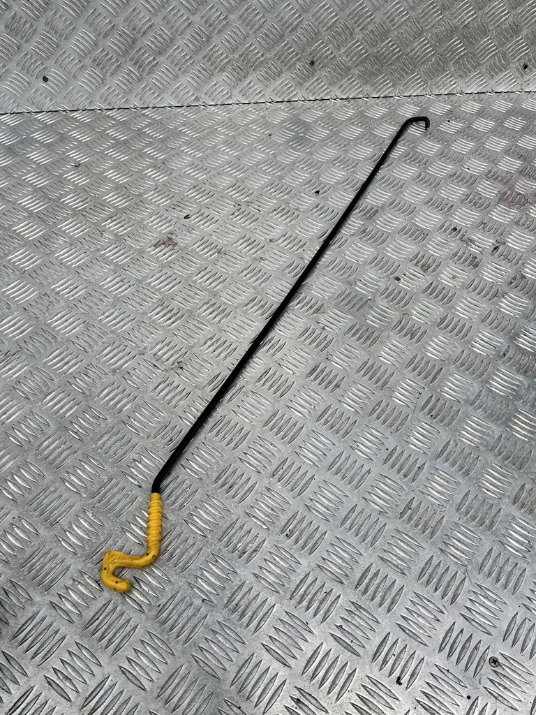 фото №1, Опора проволока капот vw taigo 21-