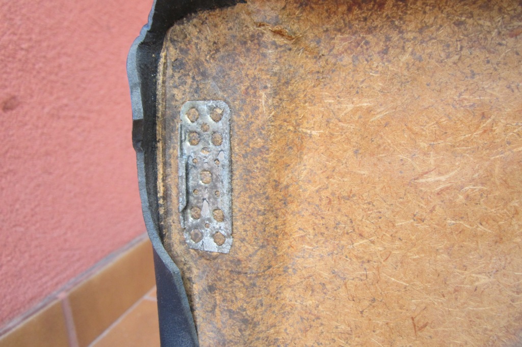 Mercedes w124 124e 124 e карка дверь правый  левое  задняя обивка niebieska с Разборки