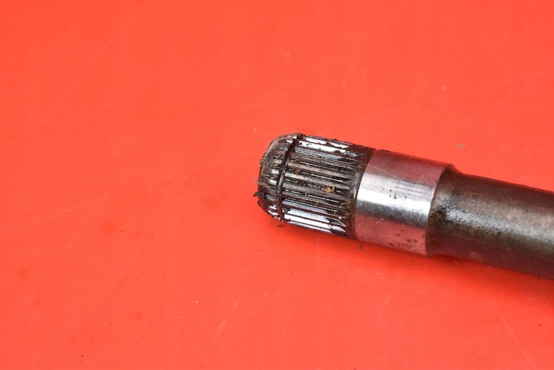 Приводной вал правая перед автоматическая коробка передач 7524046 bmw x3 e83 3.0 d 204 km 03-06 в Украине