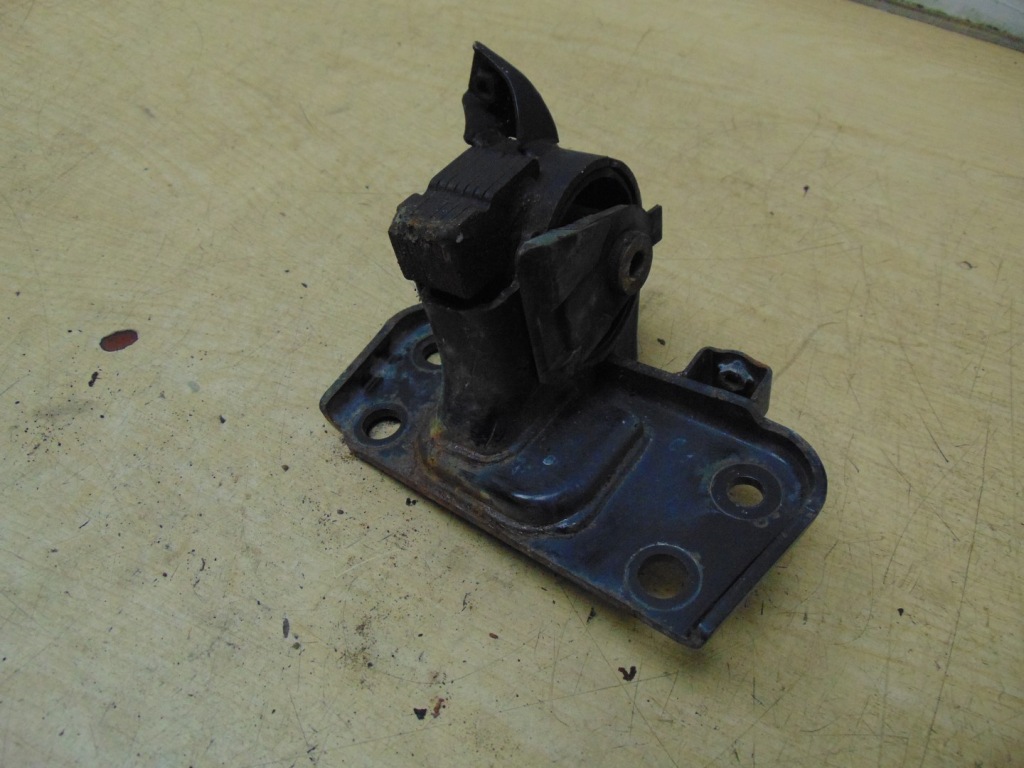 фото №8, Подушка двигуна toyota avensis t27 2.0 d4d