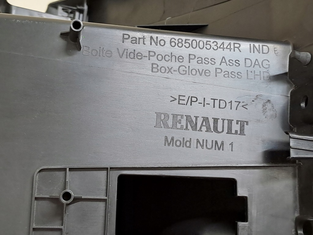 фото №9, Бардачок пассажира панели консоли правая правый dacia logan iii 3 sandero 21r