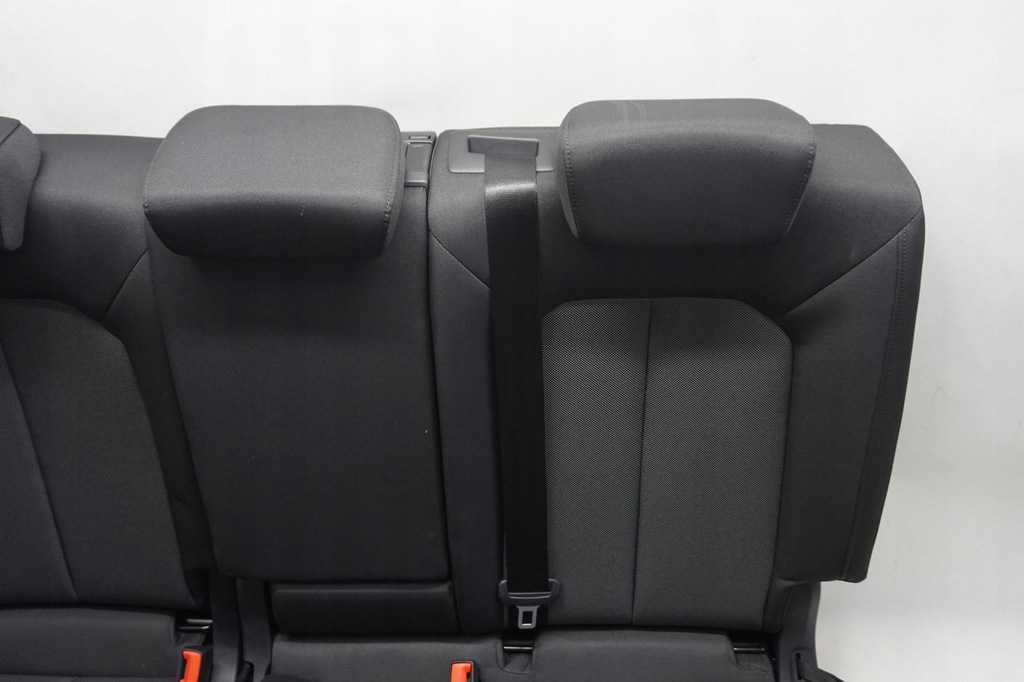 фото №14, Сиденья заднее сиденье audi q3 ii f3 83a 23r