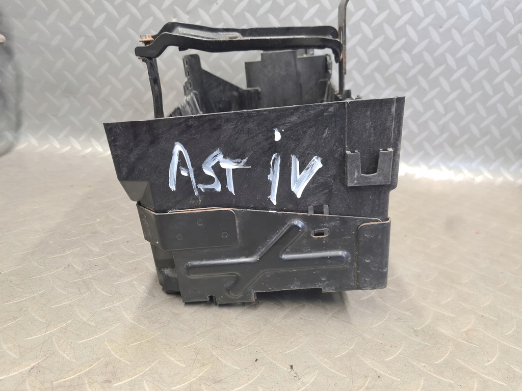 фото №6, Основа полиця корпус акумулятор opel zafira iii c