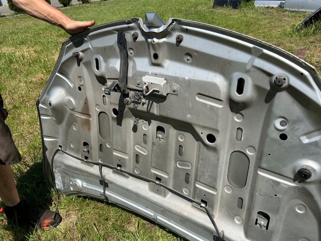 Капот кришка двигуна перед renault megane 3 ted69 Оригінал