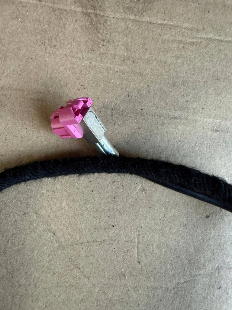 Жгут аудио bmw 3 e90 e91 9183913 Недорого