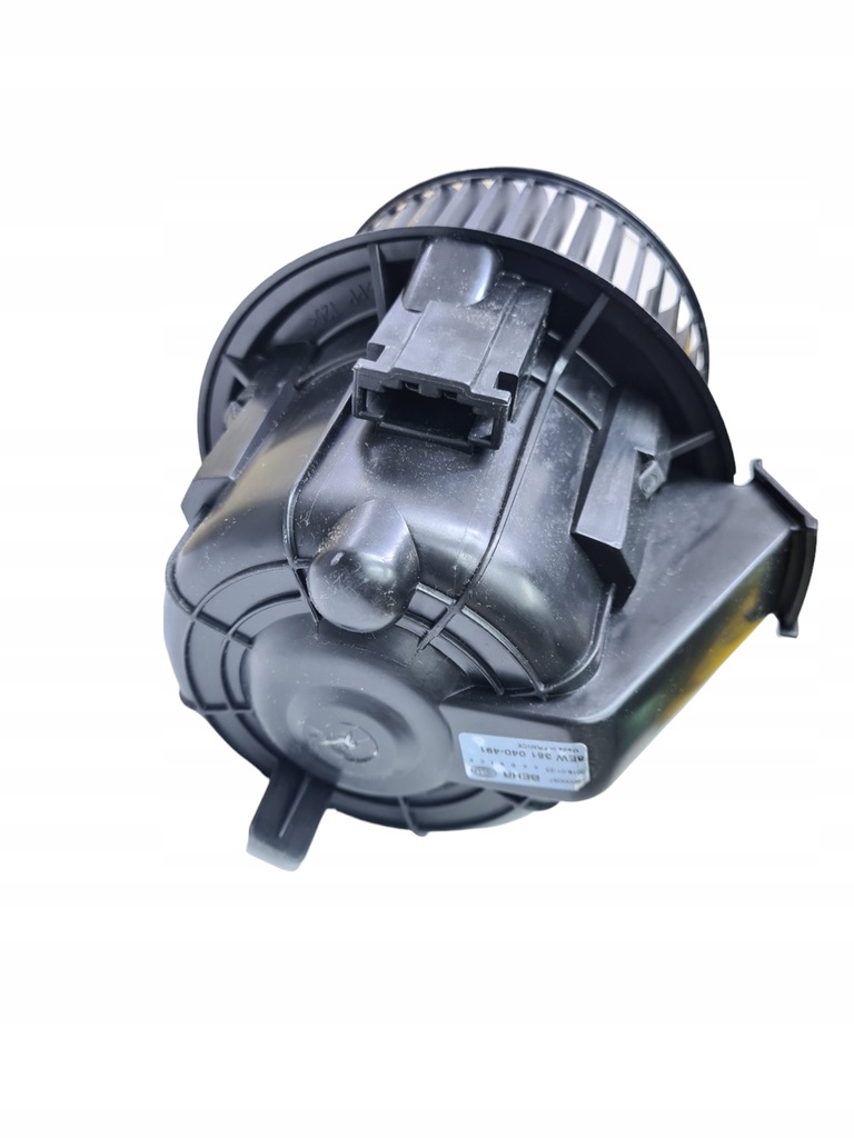 фото №4, Повітродувка вентилятор салону behr hella citroen c3 ii ds3