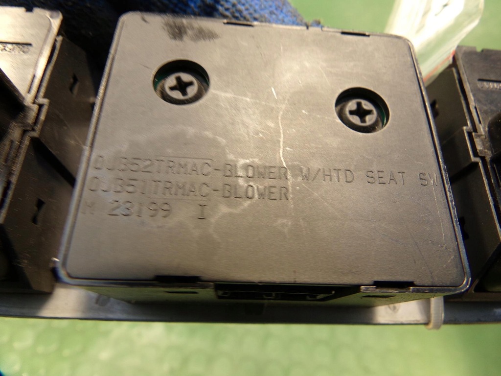 фото №5, Chrysler pacifica панель обдув сидінь