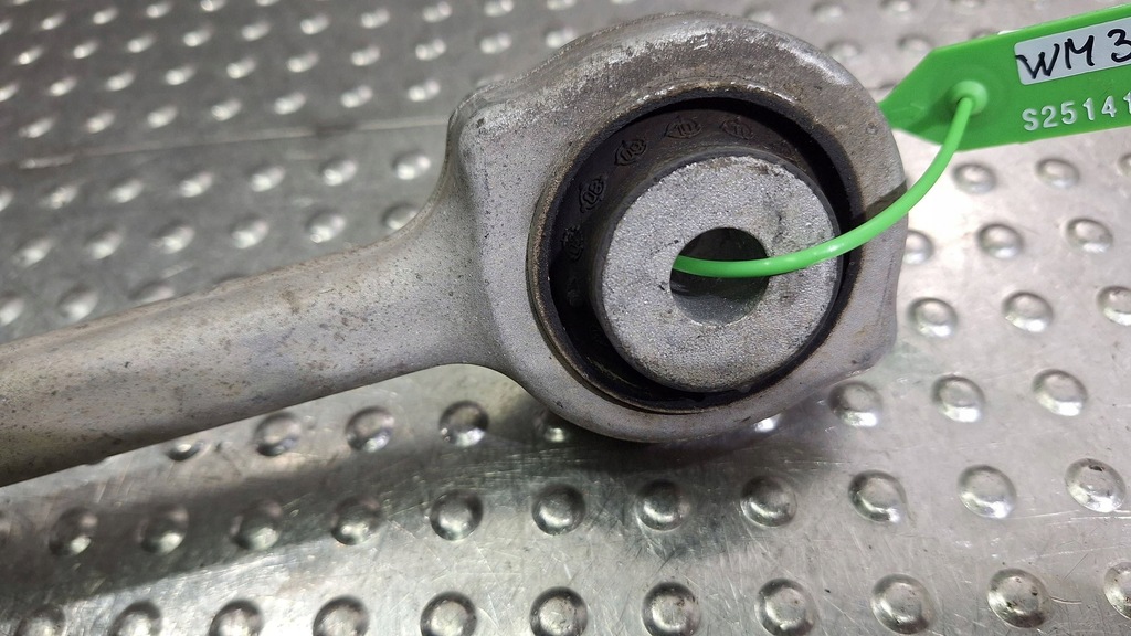 фото №7, Важіль правий перед a20441 a2043308011 mercedes glk x204 w204 2,2 cdi 4matic