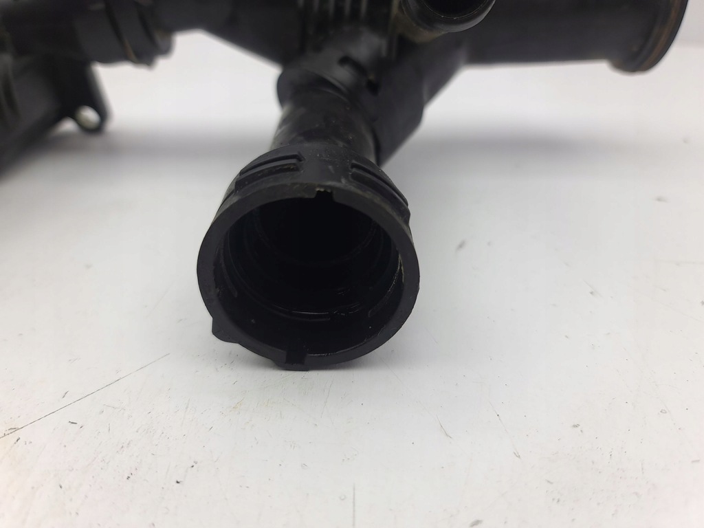 фото №11, Audi a4 s4 b9 2017 корпус термостатов