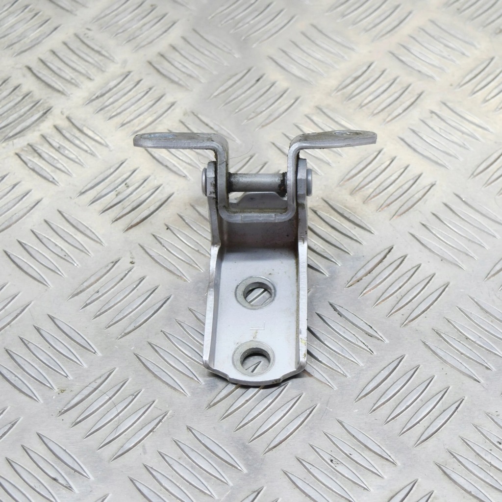 фото №6, Lexus rx 330 - 350 - 400h 2009 левая сторона петля нижний дверь задних