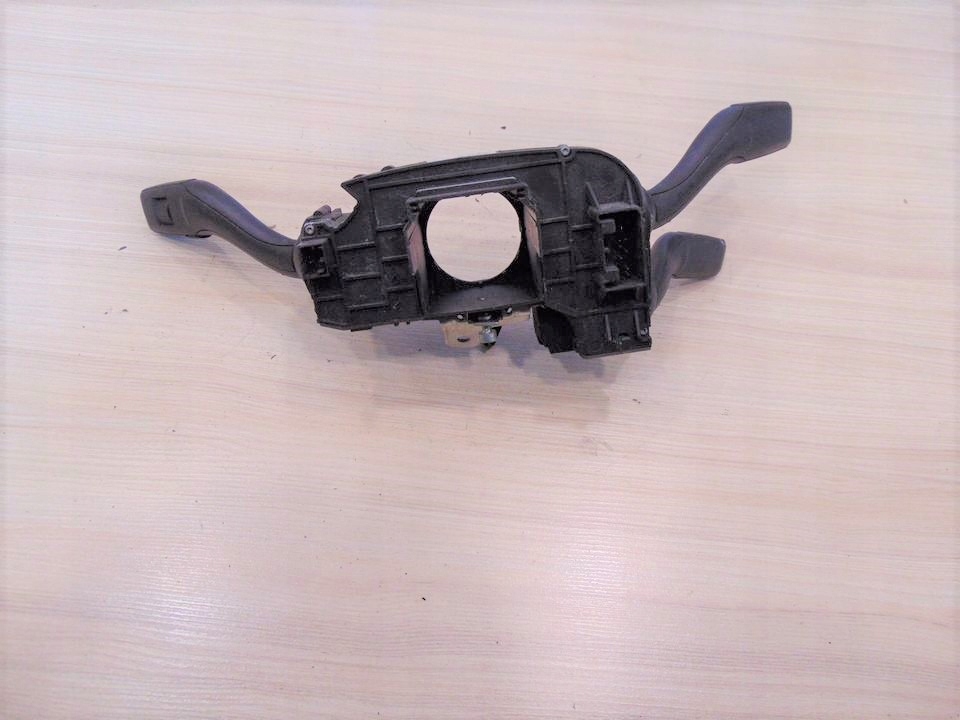 фото №2, Audi a6 c6 переключатель комбинированный 4f0953549a