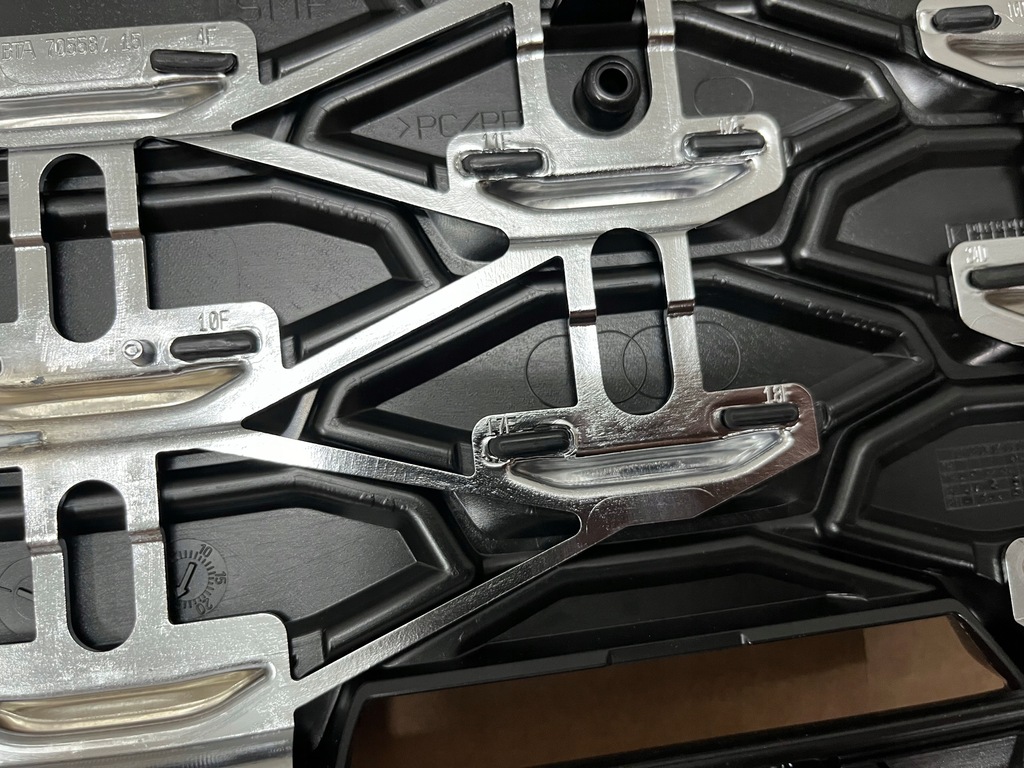 фото №13, Решётка радиатора audi q3 sline 83a решётка радиатора бампера audi q3 2020-2024 grilloryginał