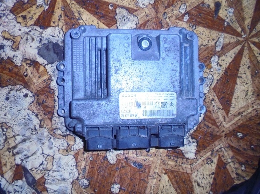 фото №1, Peugeot citroen бортовой компьютер 0281012982
