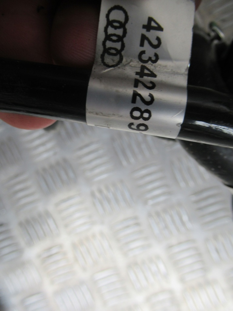 фото №11, Audi r8 5.2 fsi дроти паливні 4s0611936e