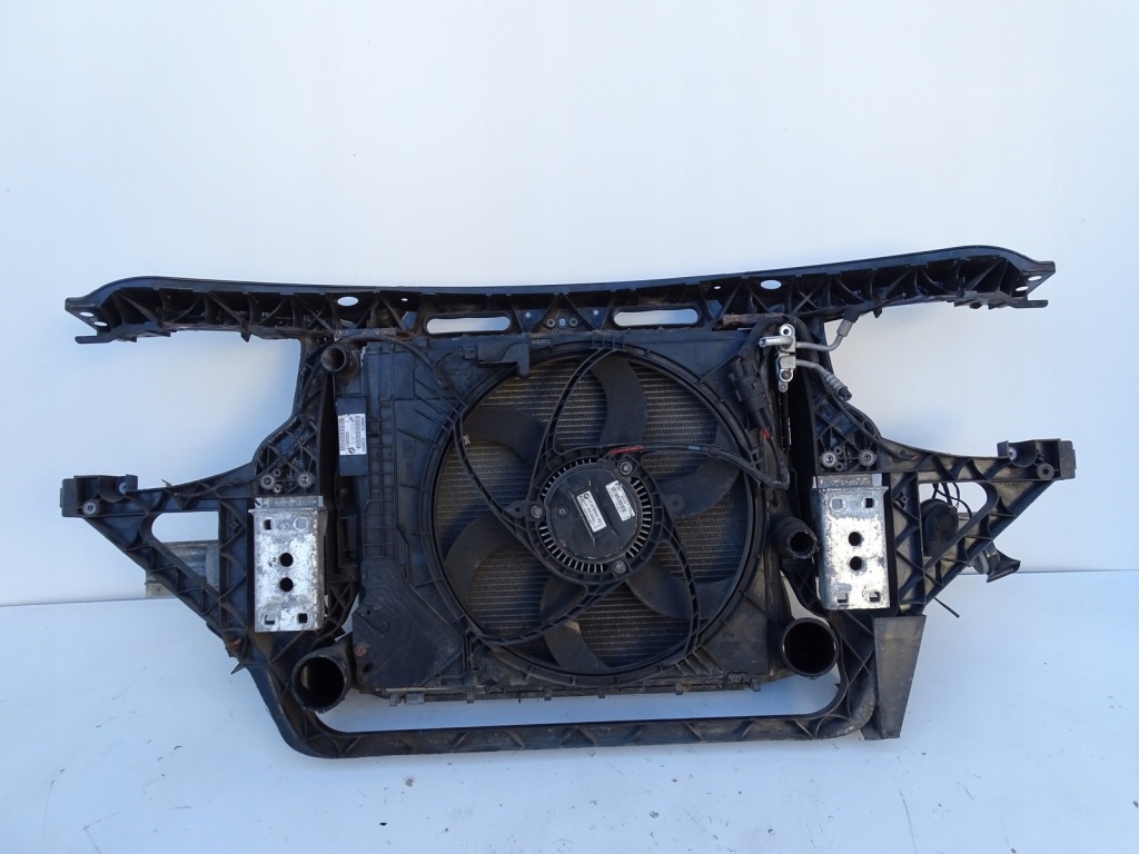 Ремень передний комплектный  радиатор балка 2.0 d n47 bmw e83 x3 рестайлинг  lci с Разборки