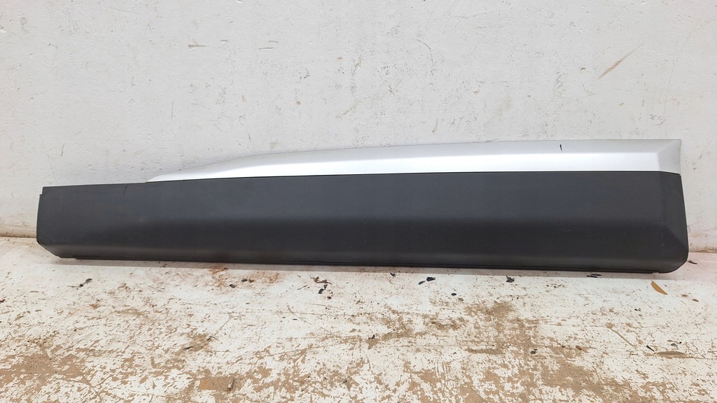 фото №1, Молдинг дверь левый перед peugeot 2008 ii