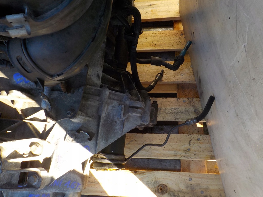 Mini cooper s r56 14r 1.6 turbo 184km коробка передач 6 передач 8612796 Оригинал