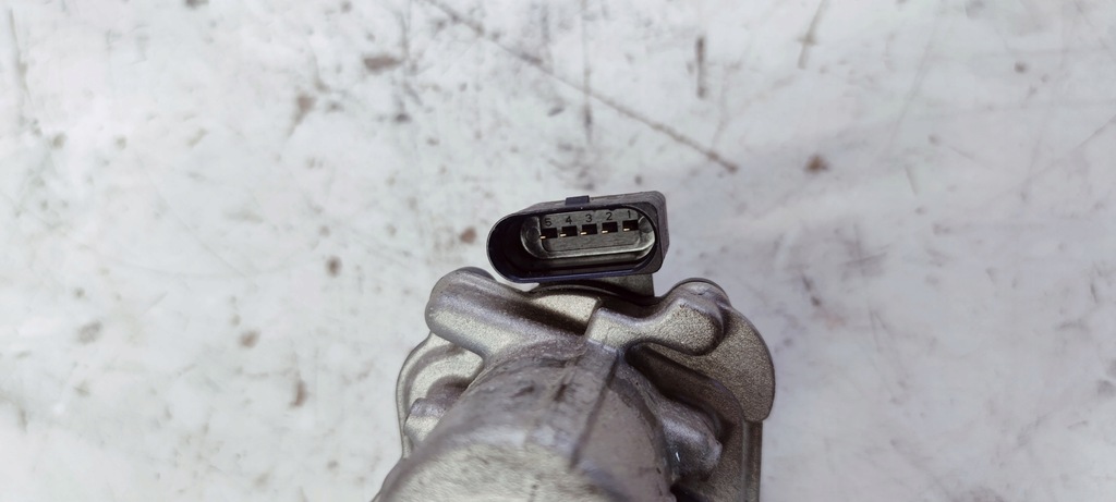 фото №6, Дросельна заслінка модуль audi a6 c8 2.0 tdi 05l128063b