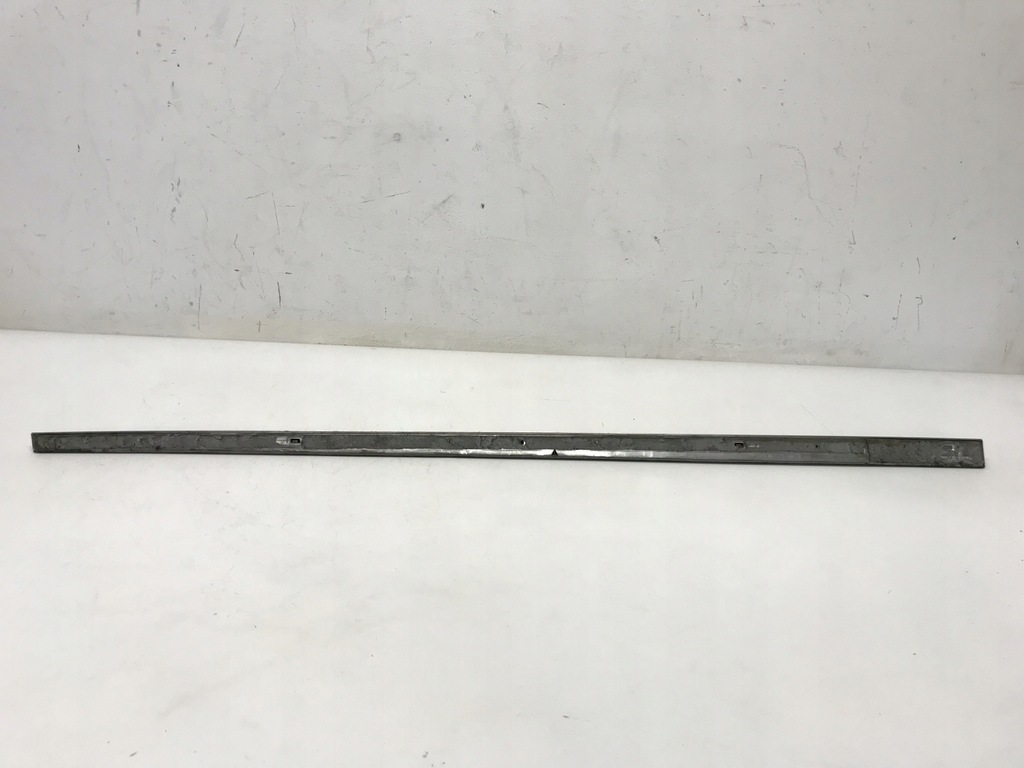 фото №7, Молдинг дверь правая перед mercedes v297 eqs