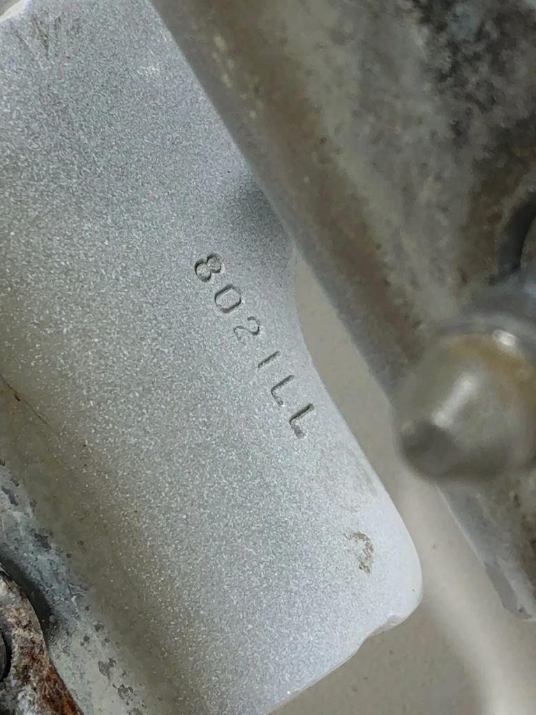 Tesla model 3 2019 петли Оригинал