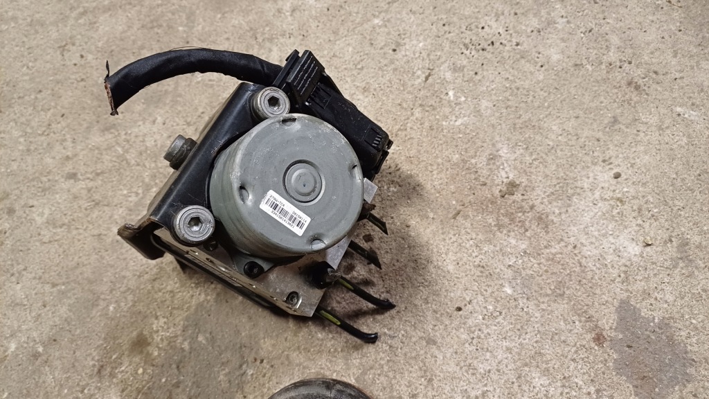 фото №1, Hyundai ix35 насос abs 58920-2y620