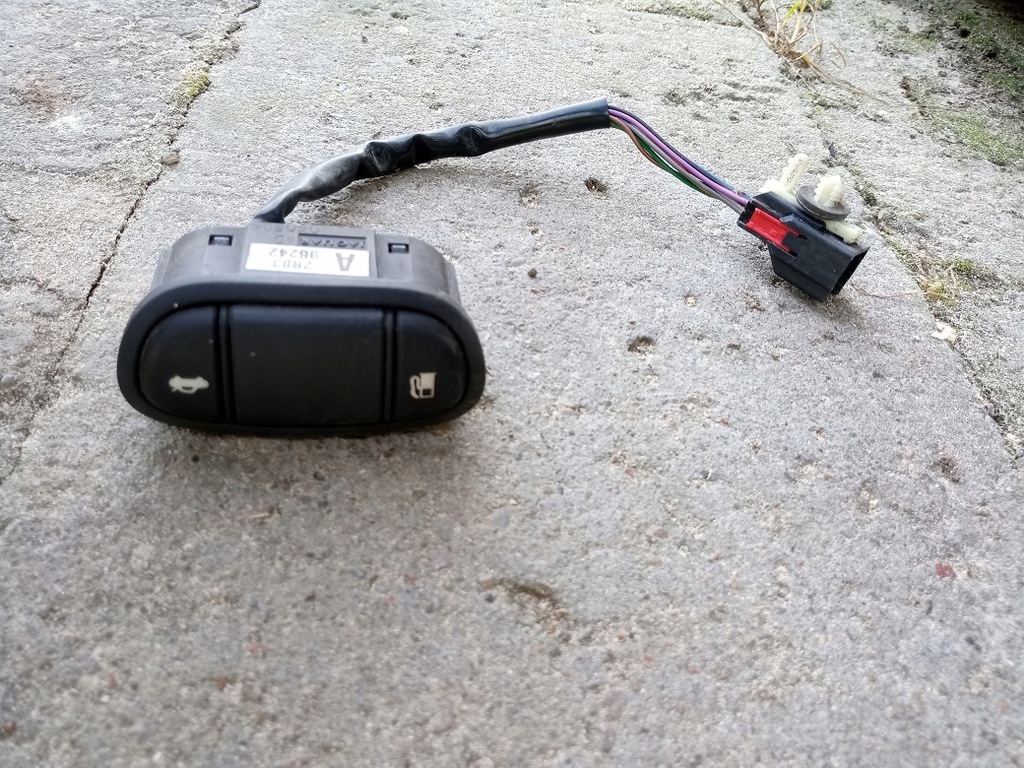 фото №1, Jaguar s-type кнопка крышка заливной топлива