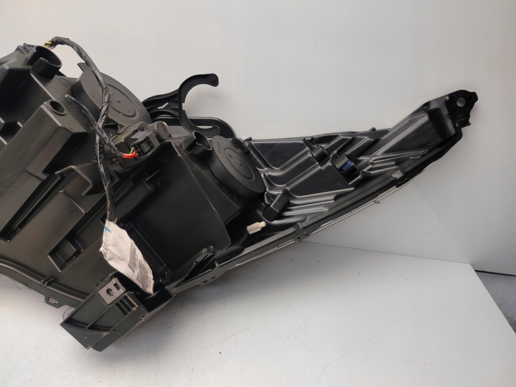 фото №11, Peugeot 5008 3008 i lift 13-17r фара лампа правий перед права передня