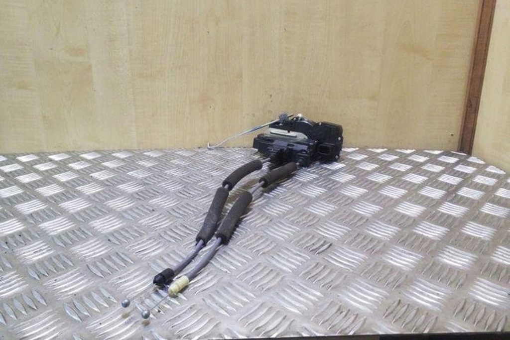 фото №7, Замок задних правых дверь chevrolet captiva c100, c140 a081876 2.2l