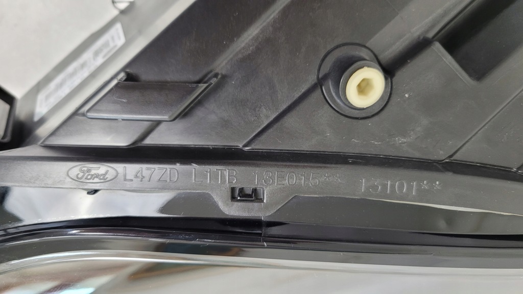 фото №8, Лампа левая перед led ford puma bx726 2019-