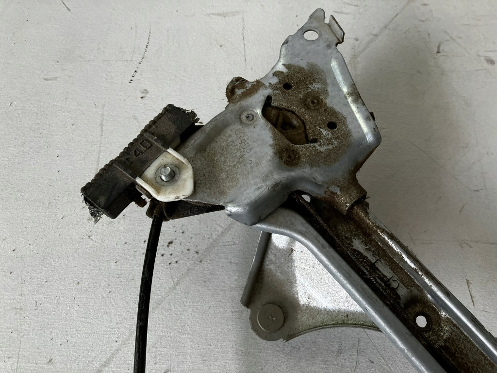 фото №8, Rav4 v механизм подъёма стекло левый перед