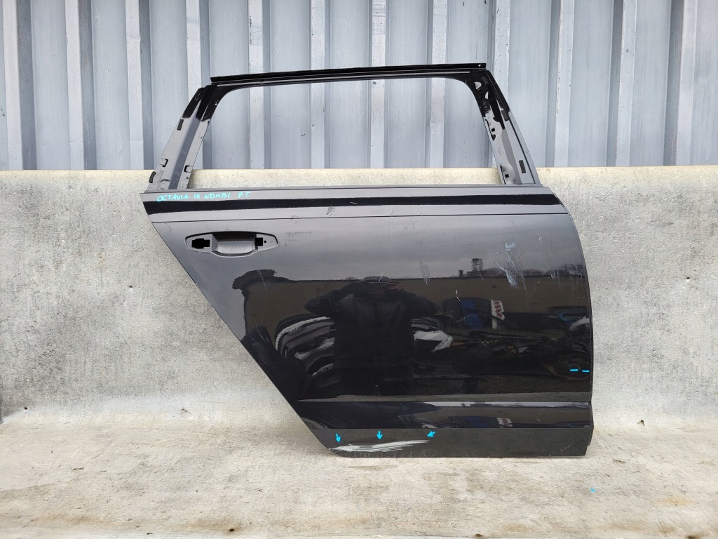 фото №1, Skoda octavia iii kombi дверь правое задняя задние